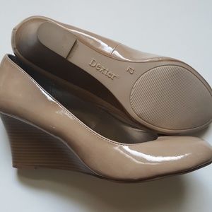 Nude Wedge Dress Shoes